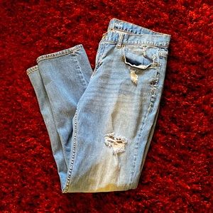Aeropostale boyfriend cut jeans